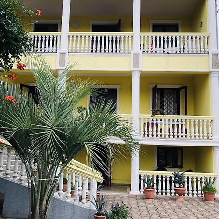 Hotel George'S House Kobuleti Exterior foto