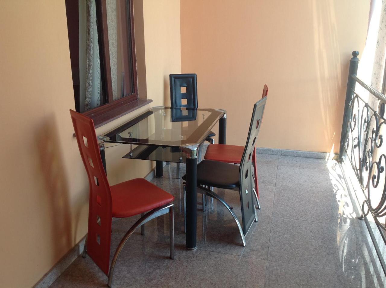 Hotel George'S House Kobuleti Exterior foto